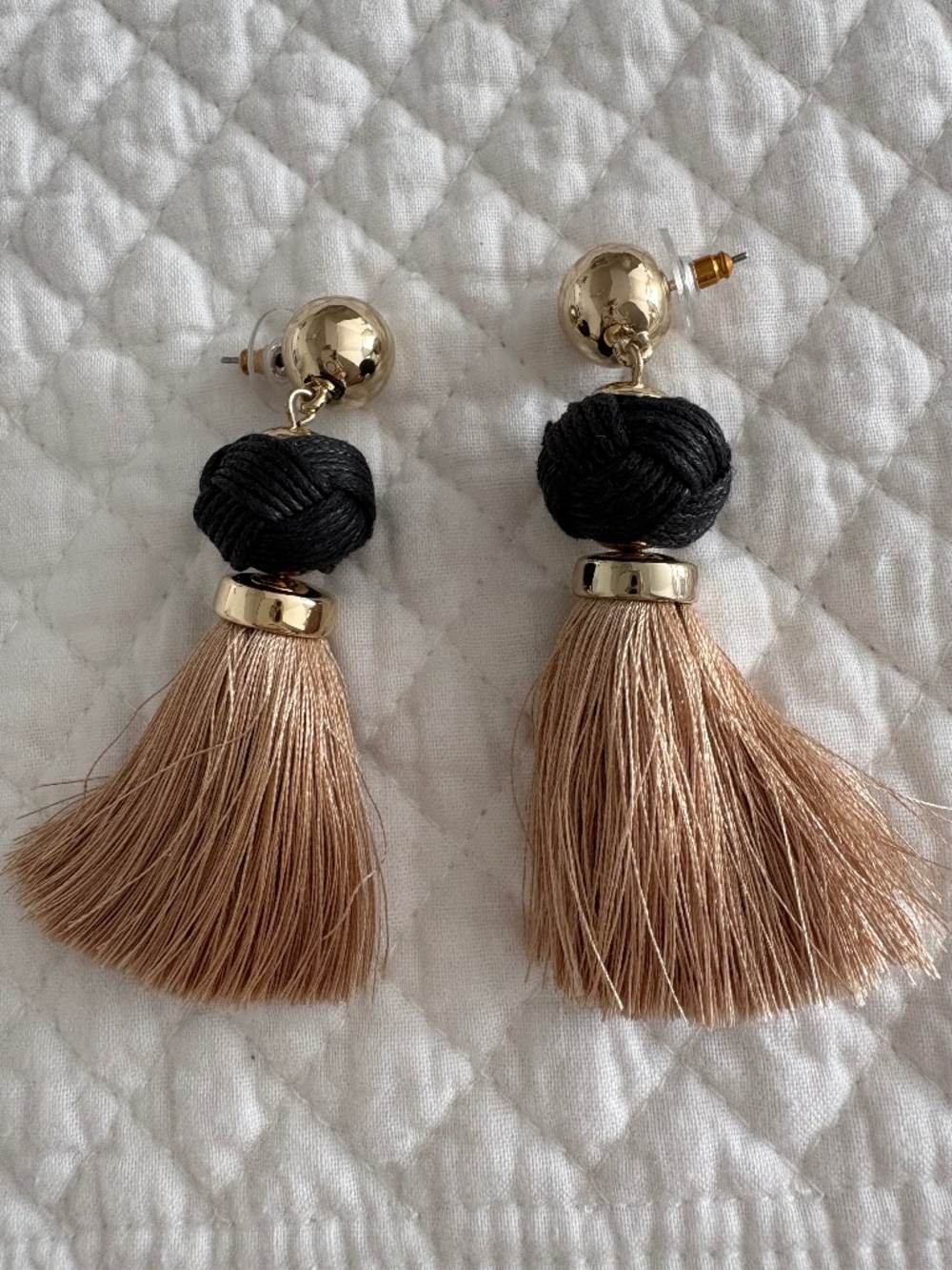 Tassel earrings 💛